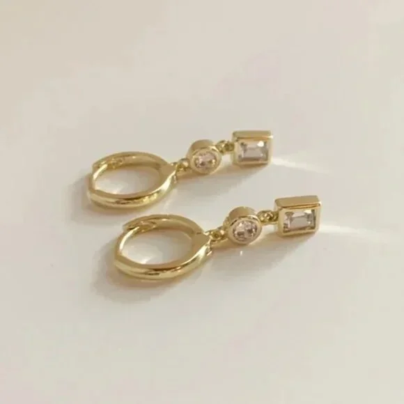 NEW SHASHI Earrings SET Baguette Studs & Crystal Drop Huggie Earrings - Picture 5 of 10